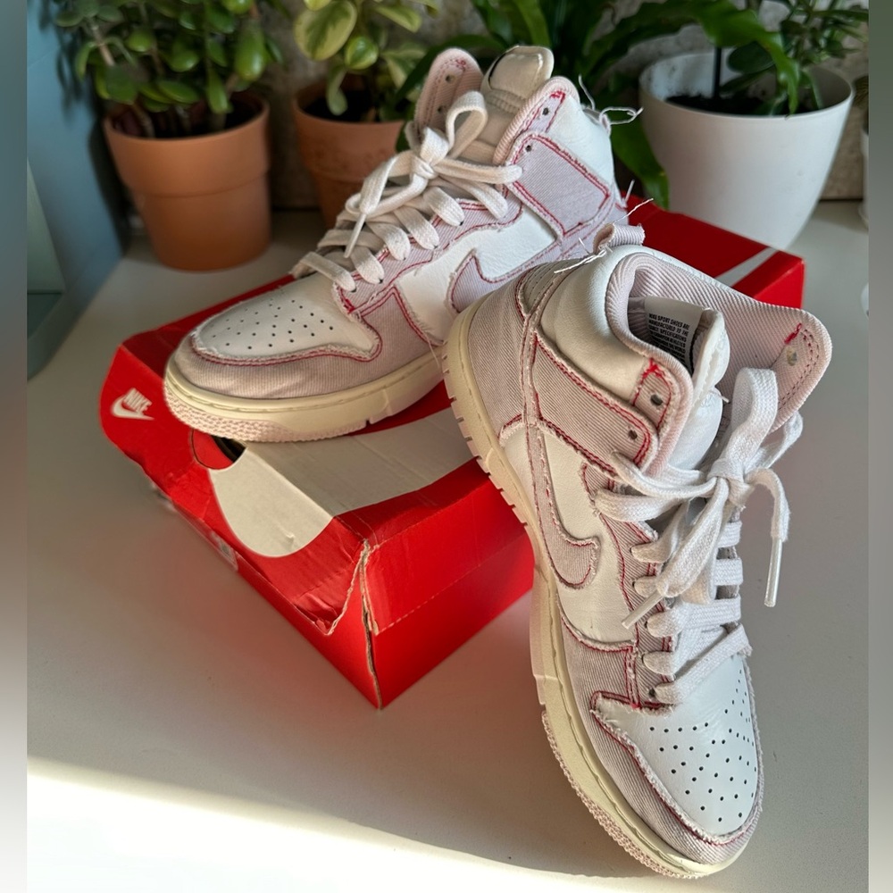 Nike dunk high 1985 summit white / barely rose